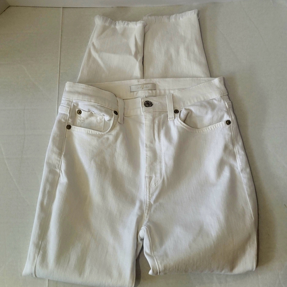 7 For All Mankind! White High-Waisted Jeans Size 27